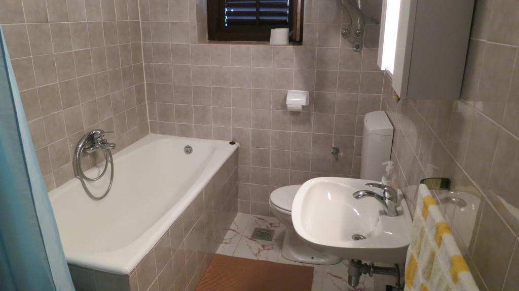 Apartment Josipa มาลินสกา ภายนอก รูปภาพ