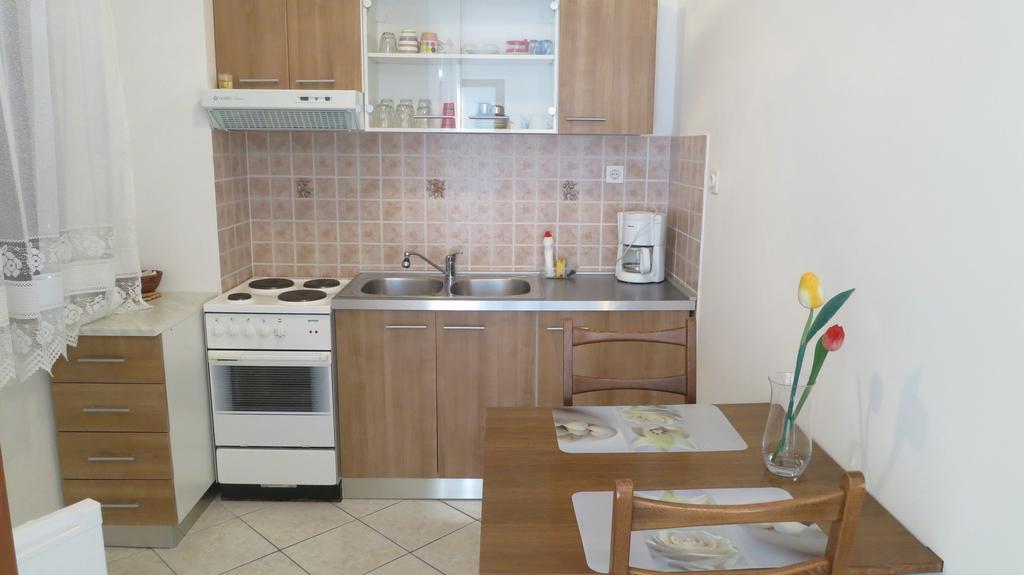 Apartment Josipa มาลินสกา ภายนอก รูปภาพ